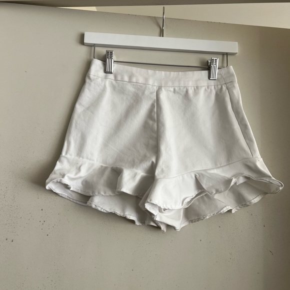Zara Trafaluc White Frill Hem Shorts - Picture 4 of 7